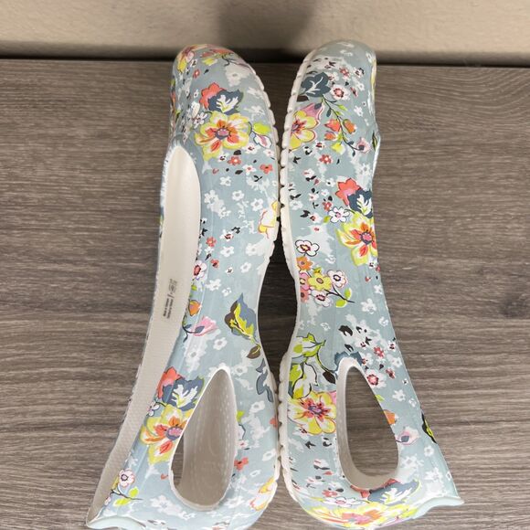 CROCS x Vera Bradley KADEE Limited Edition Blue Floral Flats Womens Size 6 US - Picture 5 of 9